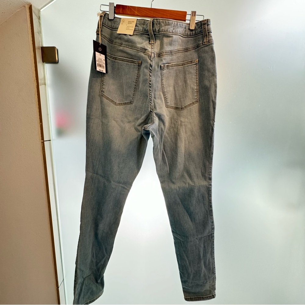 Target | Universal Thread | High Rise Skinny Jeans | 12 Long | Light Wash | NWT